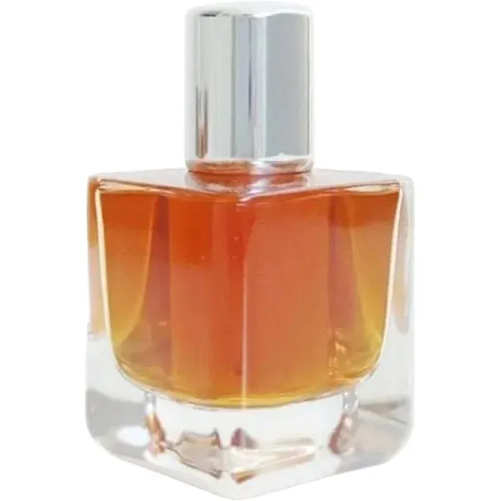 Lujos Chivalry perfume bottle