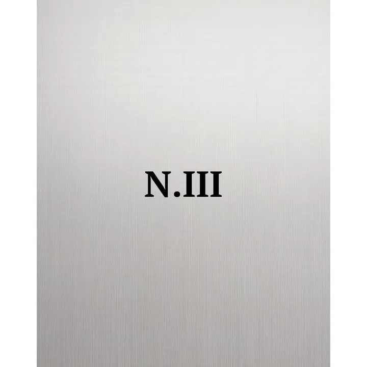 Vaelli N.III perfume bottle
