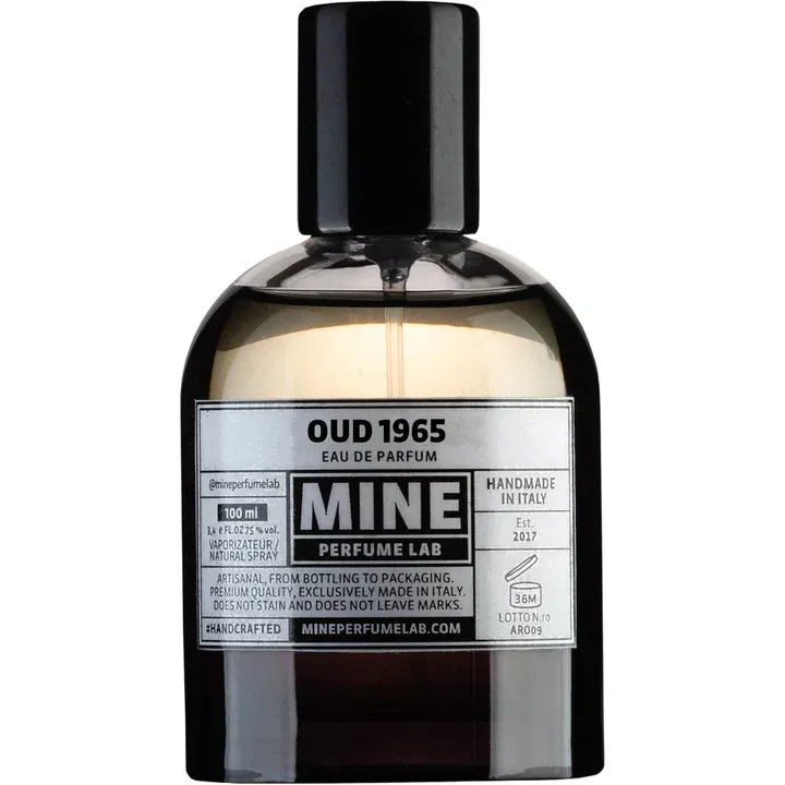 Mine Perfume Lab Oud 1965 parfüm şişesi