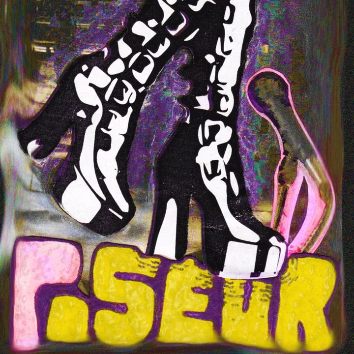 Stereoplasm Poseur perfume bottle