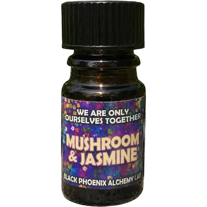 Black Phoenix Alchemy Lab Mushroom & Jasmine parfüm şişesi