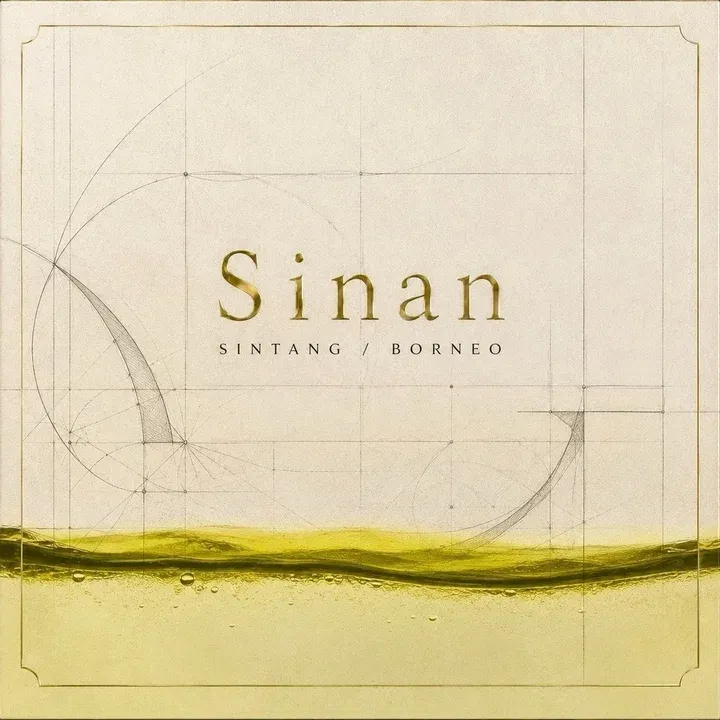 mesOud Sinan perfume bottle