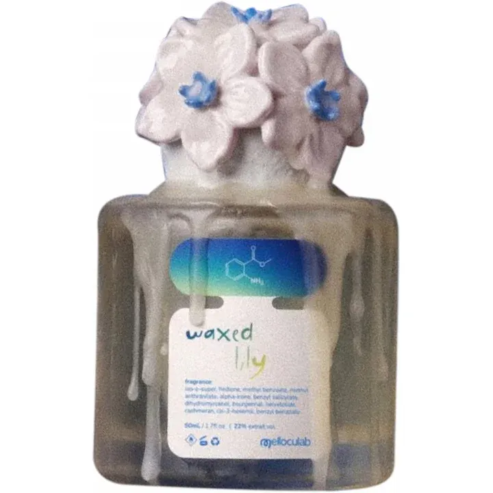Melloculab Waxed Lily perfume bottle