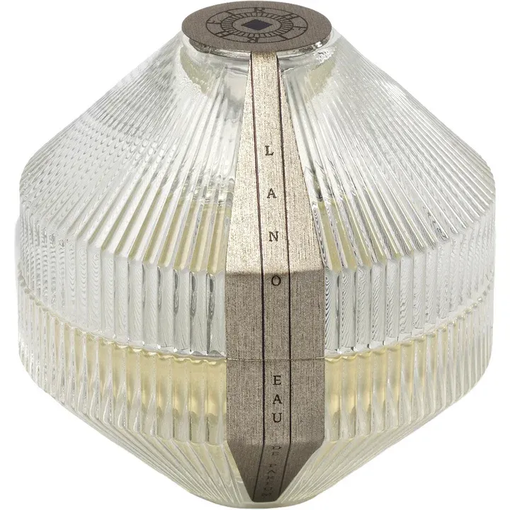Heir Lanö perfume bottle