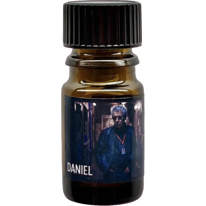 Black Phoenix Alchemy Lab Daniel parfüm şişesi