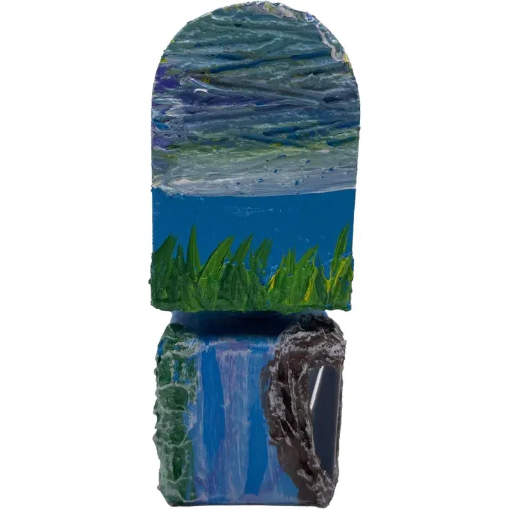 Roso Pulchra Berry perfume bottle