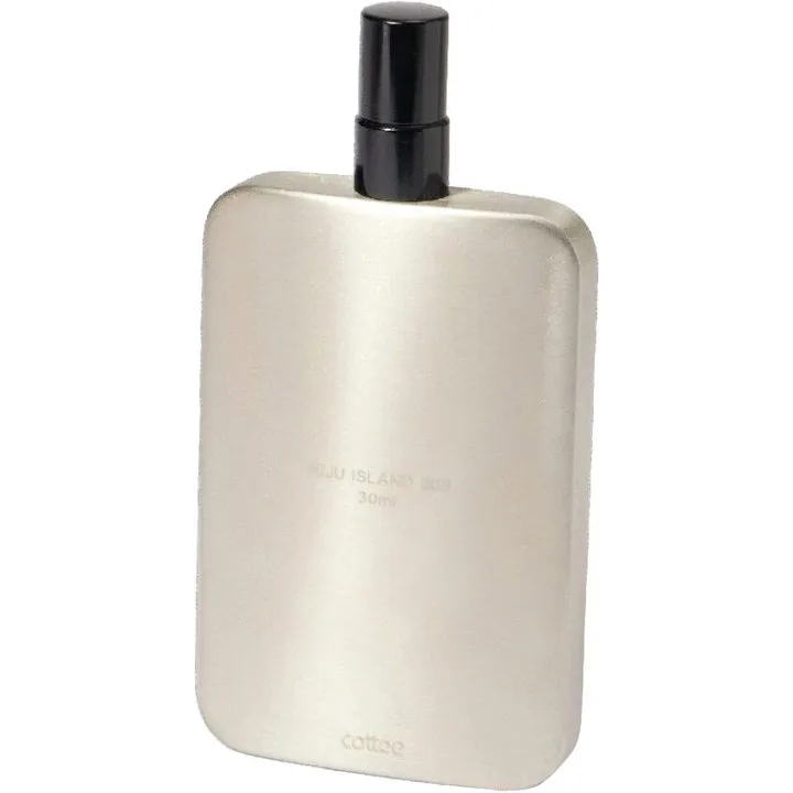 Cottee 007 Singapore / 新加坡 perfume bottle