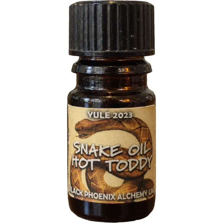 Black Phoenix Alchemy Lab Snake Oil Hot Toddy parfüm şişesi