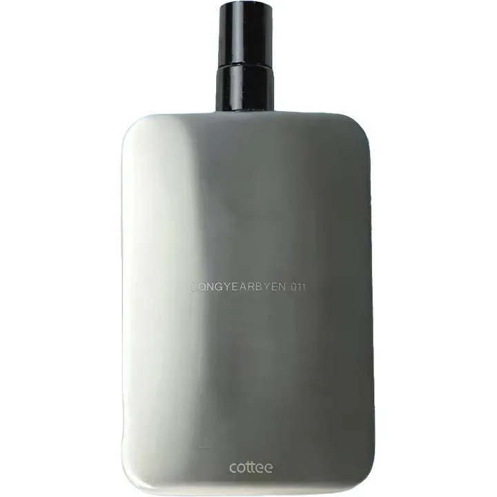 Cottee 011 Longyearbyen perfume bottle