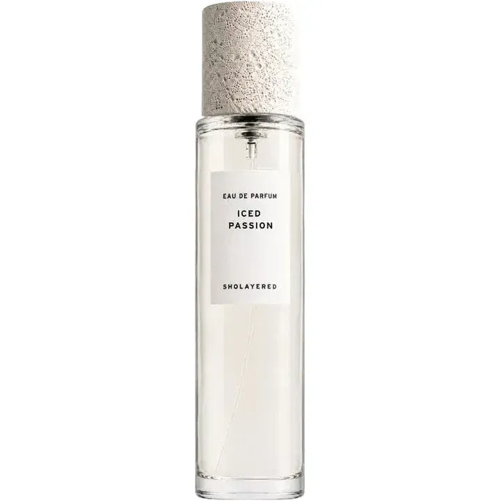 Sholayered Iced Passion perfume bottle