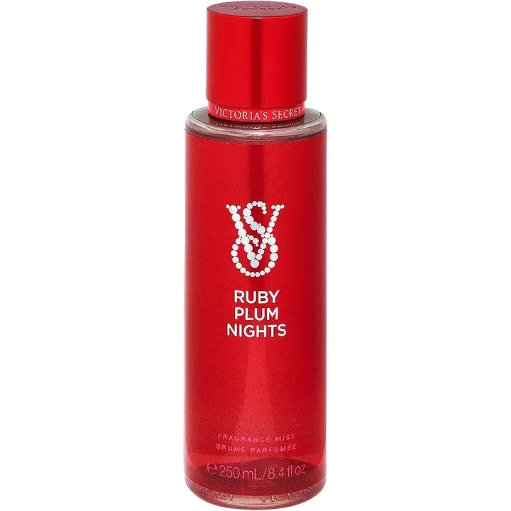 Victoria's Secret Ruby Plum Nights parfüm şişesi