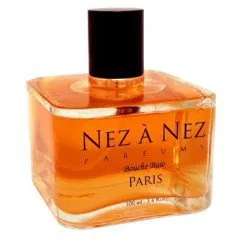 Nez à Nez Bouche Baie parfüm şişesi