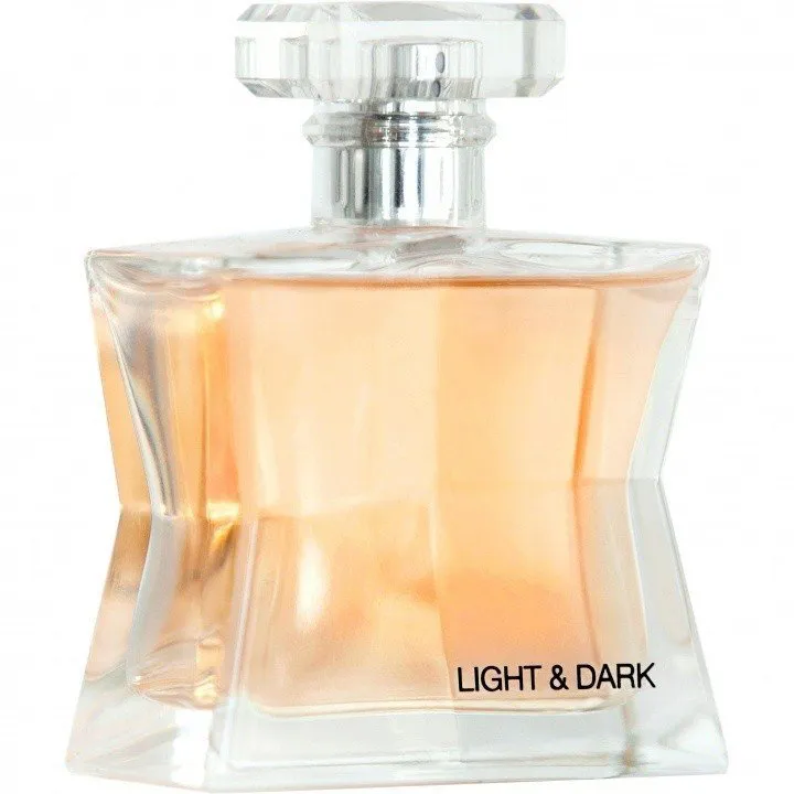 Leighton Denny Light & Dark parfüm şişesi