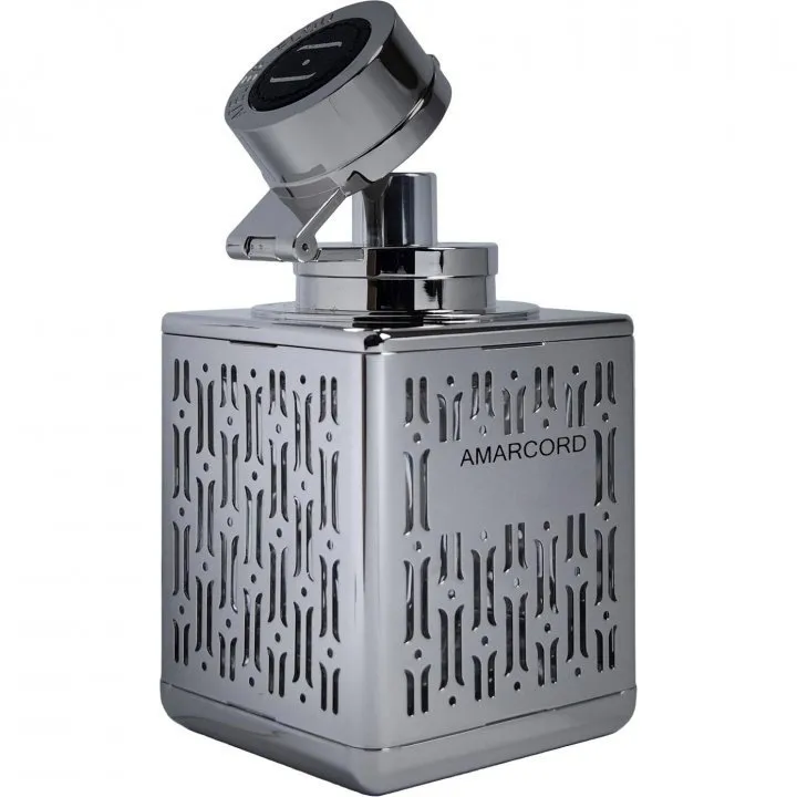 Atelier Flou Amarcord perfume bottle