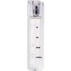 Création Lamis N.Y.P.D. - New York Police Department perfume bottle
