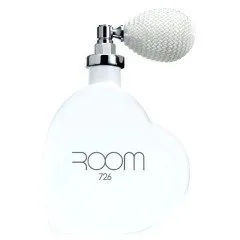 Rubino Cosmetics Room 726 White perfume bottle