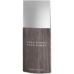Issey Miyake L'Eau d'Issey pour Homme Edition Bois parfüm şişesi