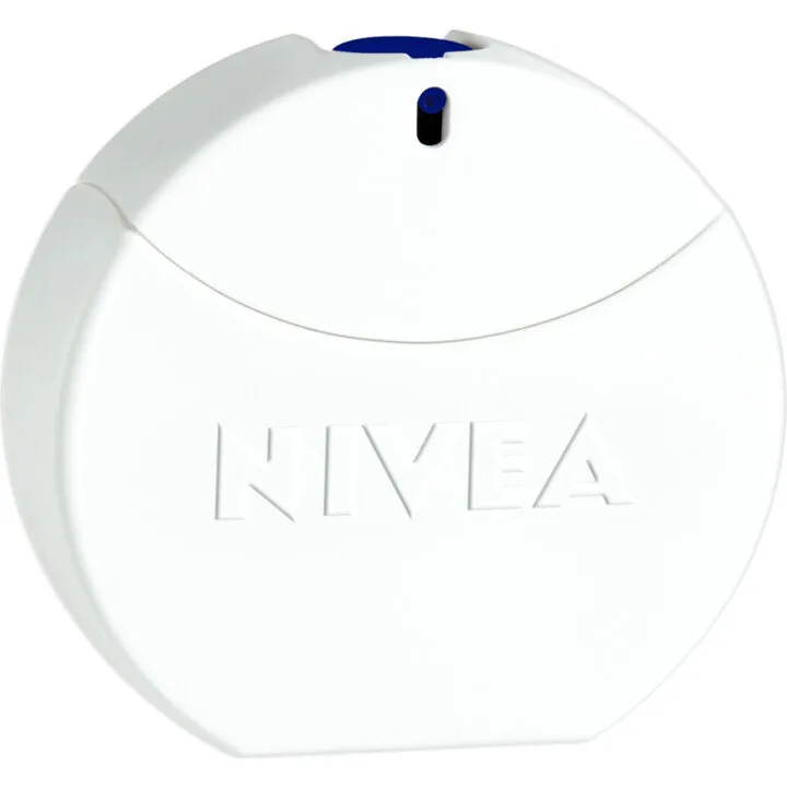 Nivea (2015) parfüm şişesi