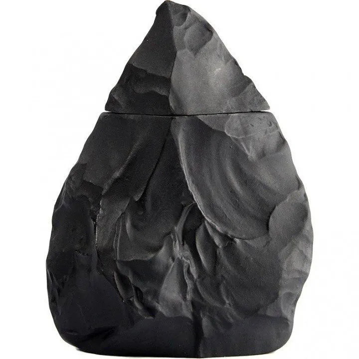 Neandertal Dark perfume bottle