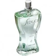 Oriflame Seduce for Him perfume bottle