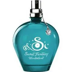 Avon Secret Fantasy Wonderland parfüm şişesi