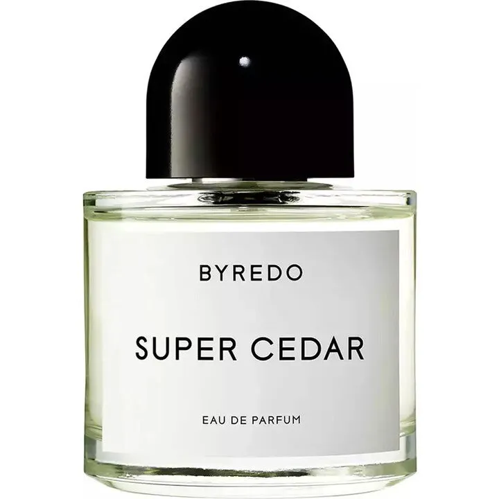 Byredo Super Cedar parfüm şişesi