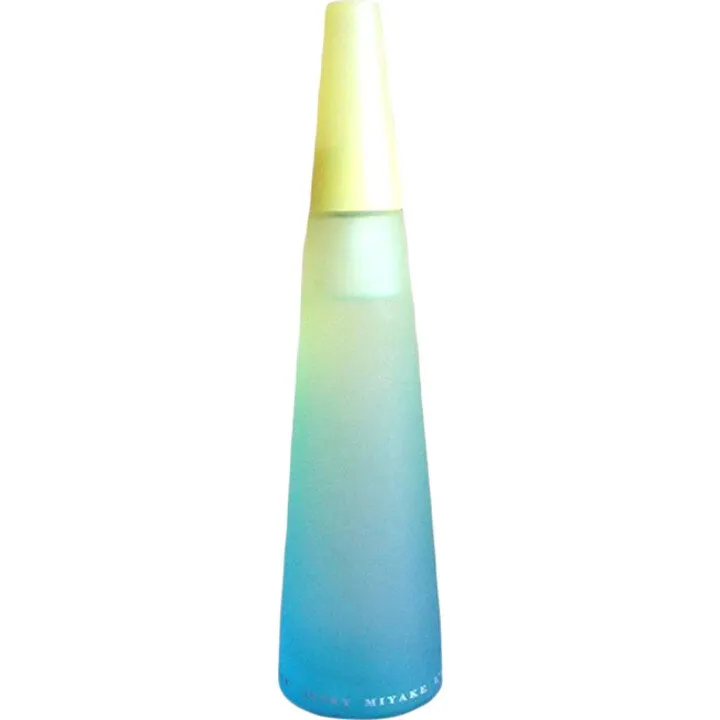 Issey Miyake L'Eau d'Issey Eau d'Été Parfumée parfüm şişesi