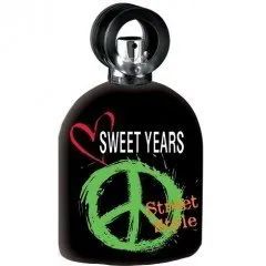Sweet Years Street Style parfüm şişesi