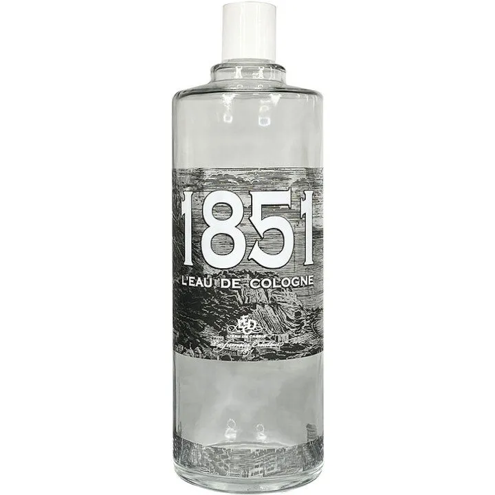 L'Eau de Cassis Fleur d'Oranger perfume bottle