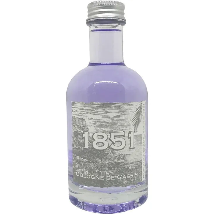 L'Eau de Cassis Lavande perfume bottle