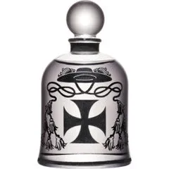 Serge Lutens Louve Limited Edition parfüm şişesi