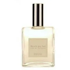 Barneys New York Route du Thé perfume bottle