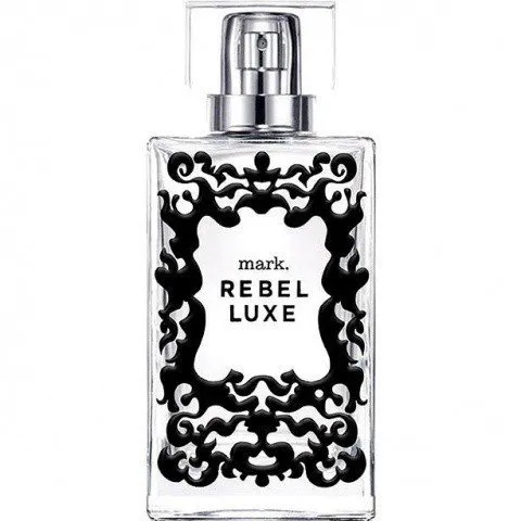 mark. Rebel Luxe parfüm şişesi