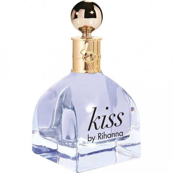 Rihanna Kiss parfüm şişesi