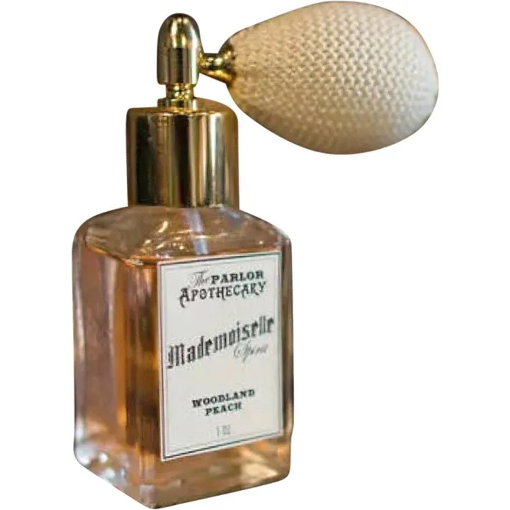 The Parlor Company Mademoiselle Spirit - Woodland Peach parfüm şişesi