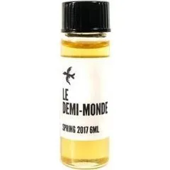 Sixteen92 Le Demi-Monde parfüm şişesi