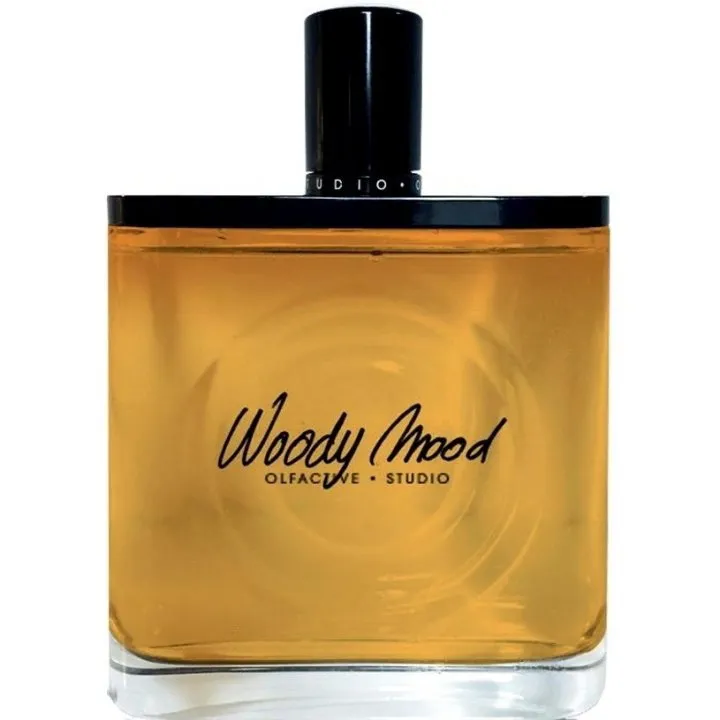 Olfactive Studio Woody Mood parfüm şişesi