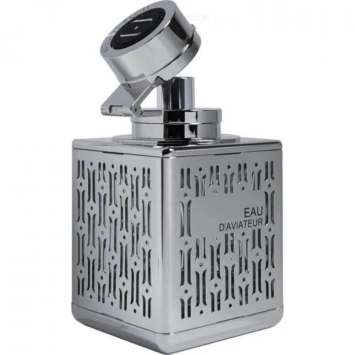 Atelier Flou Eau d'Aviateur perfume bottle