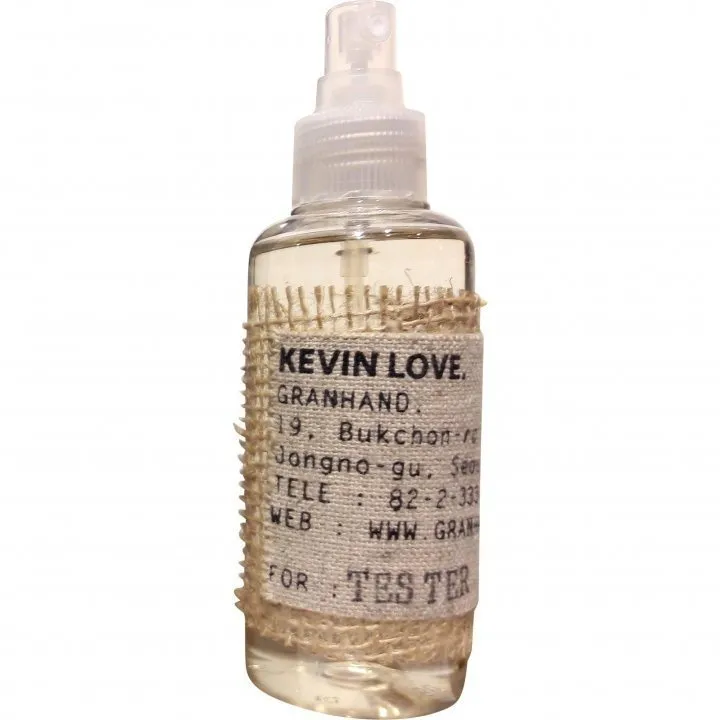 Granhand Kevin Love perfume bottle