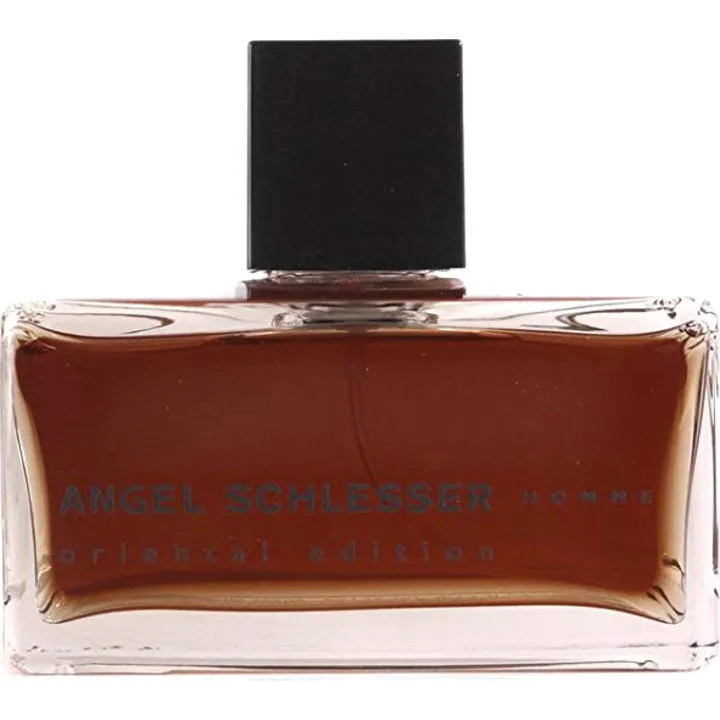 Angel Schlesser Homme Oriental Edition parfüm şişesi