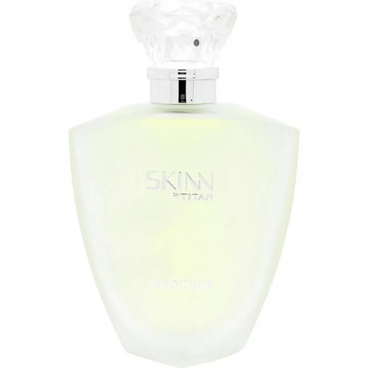Skinn by Titan Pristine parfüm şişesi
