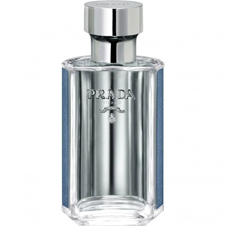 Prada L'Homme L'Eau parfüm şişesi
