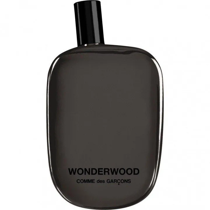 Comme des Garçons Wonderwood parfüm şişesi