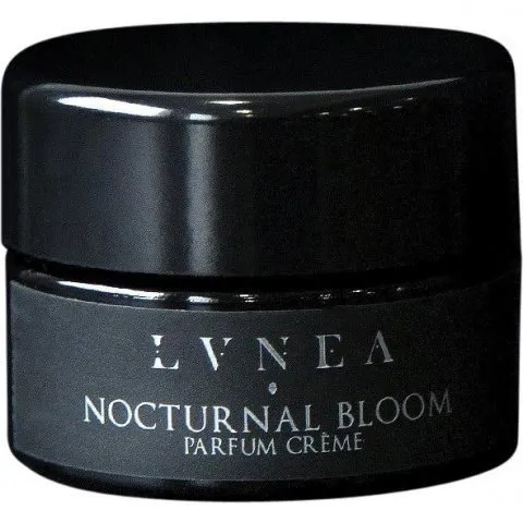Lvnea Nocturnal Bloom parfüm şişesi