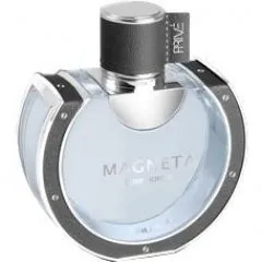 Privé Magneta perfume bottle
