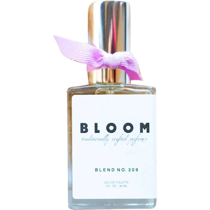 Bloom and Fleur Blend No. 209 perfume bottle